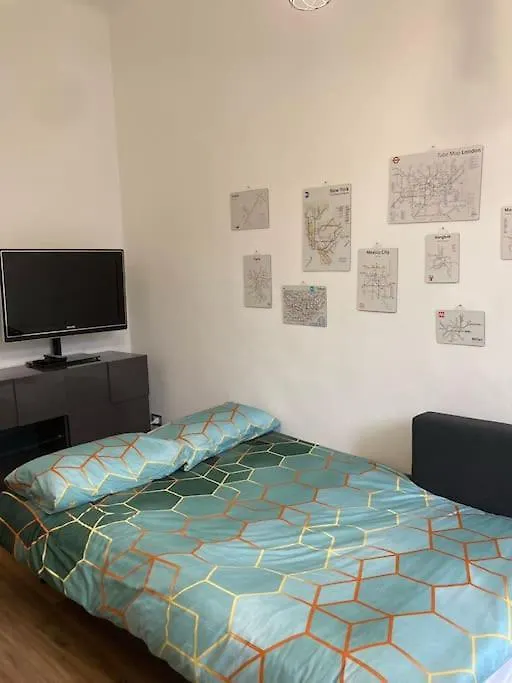Bnb Citylifers ミラノ 0*,  イタリア